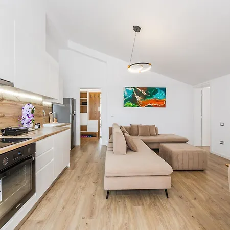The Modern Escape By Ps Apartment