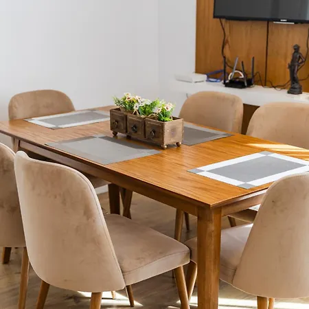 The Modern Escape By Ps 格勒姆